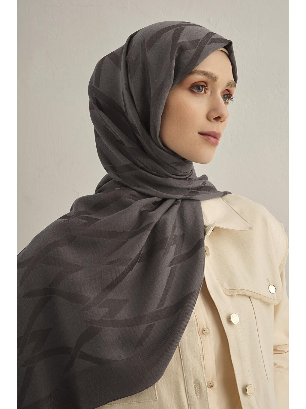 Gri Lyocell Naia Zikzak Desen Şal 1- 18-1