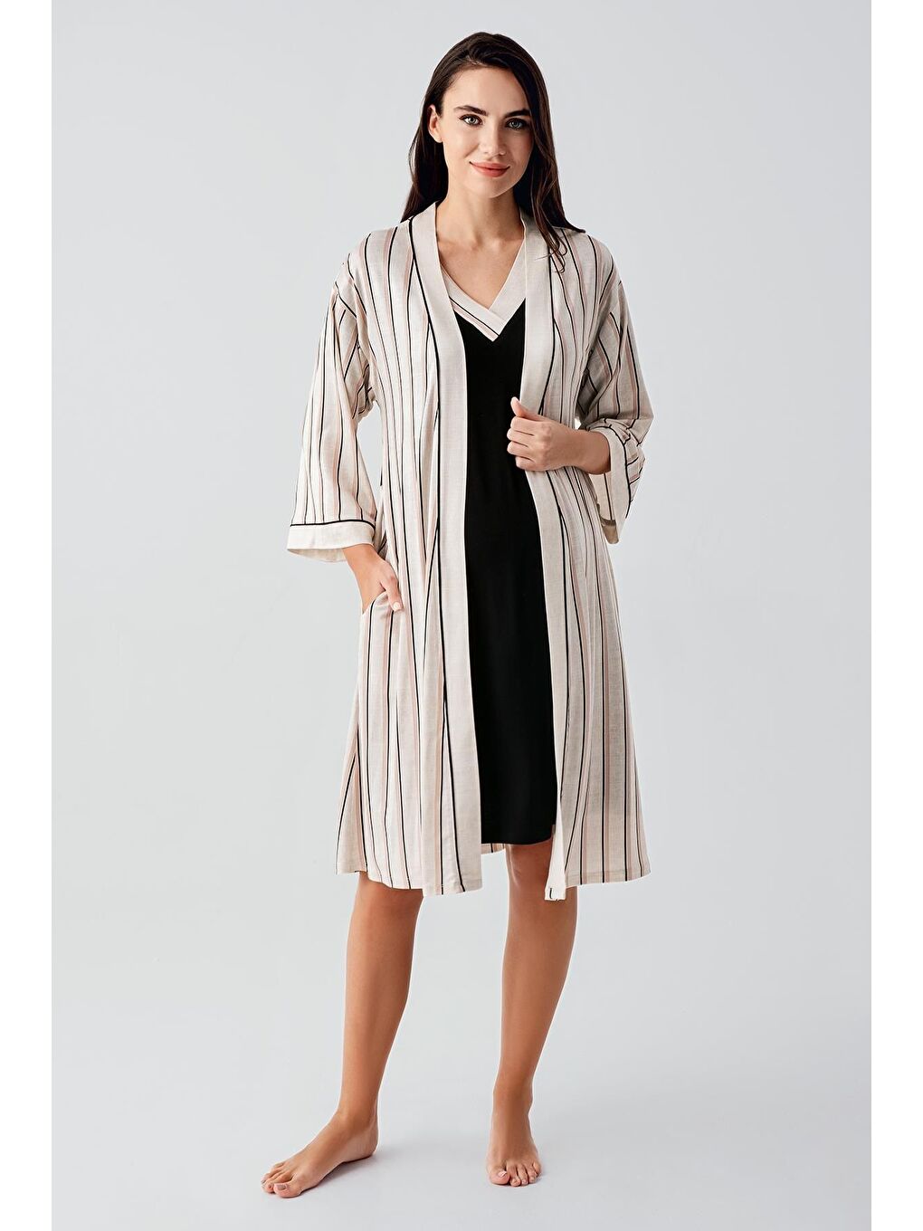 Siyah Kısa Kollu Çizgili Esnek Keten Efektli Viskoz Hamile Sabahlık Gecelik Takım 17402