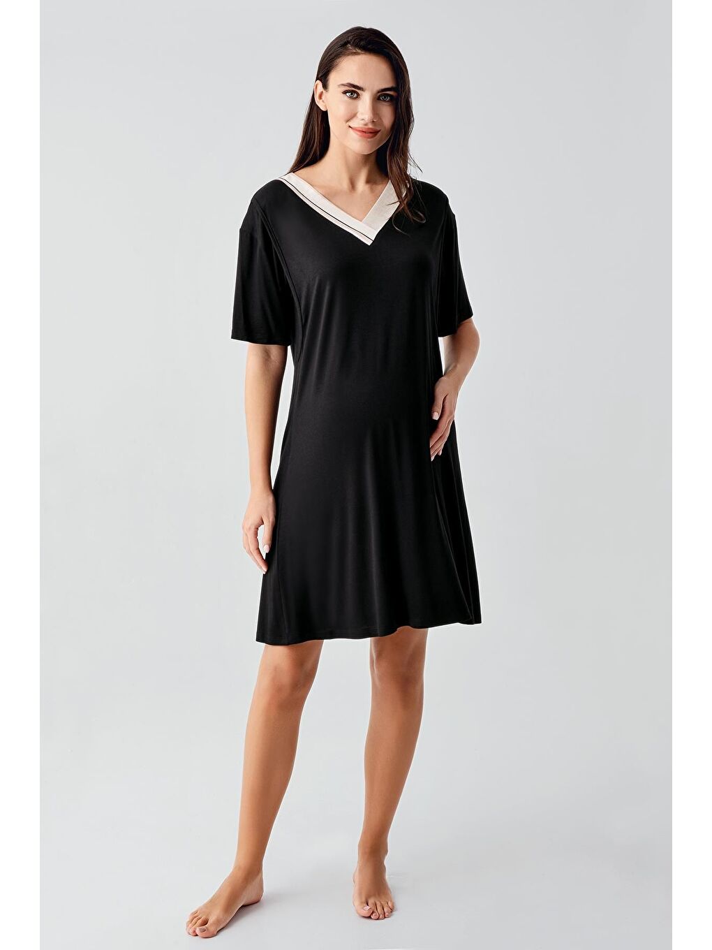 Siyah Kısa Kollu Çizgili Esnek Keten Efektli Viskoz Hamile Sabahlık Gecelik Takım 17402-1