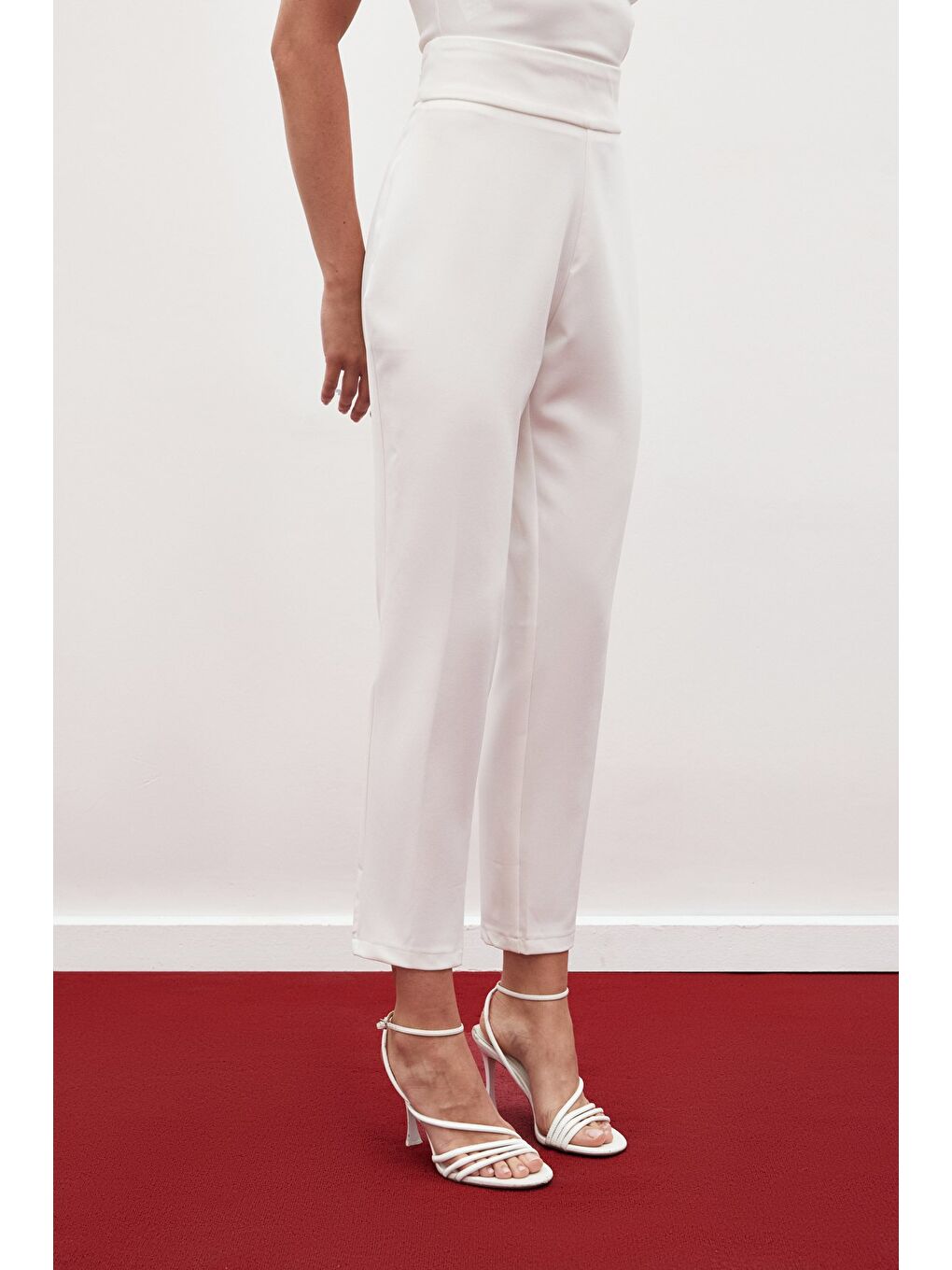 Korsaj Detaylı Pantolon - Ekru-4