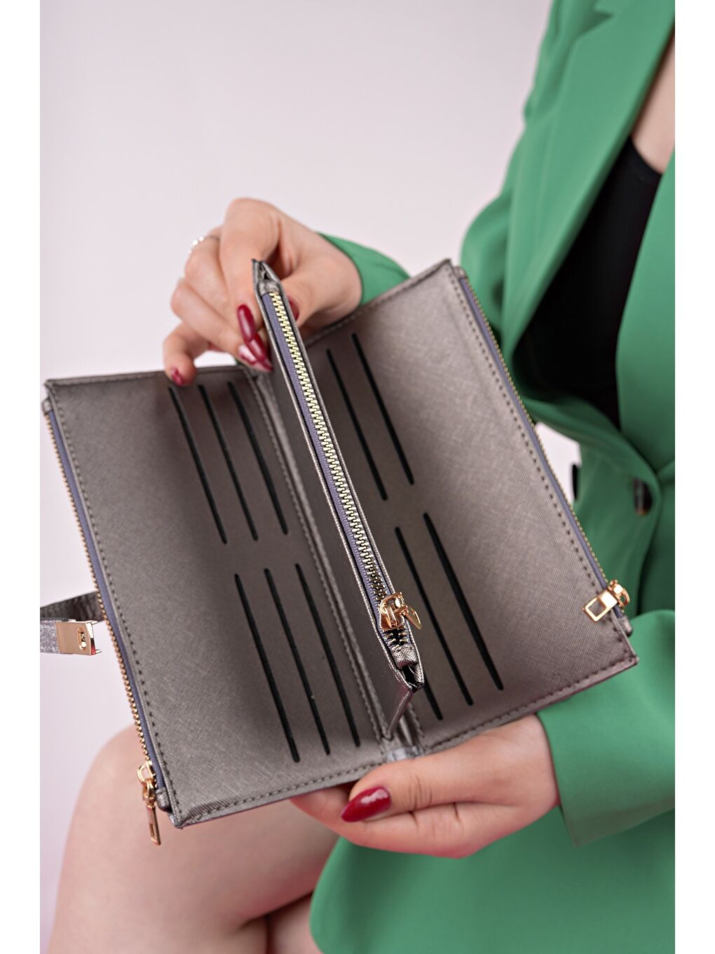 Gri PERFECT Telefon ve Bozuk Para Bölmeli Zarf Model Kadın Cüzdan-1