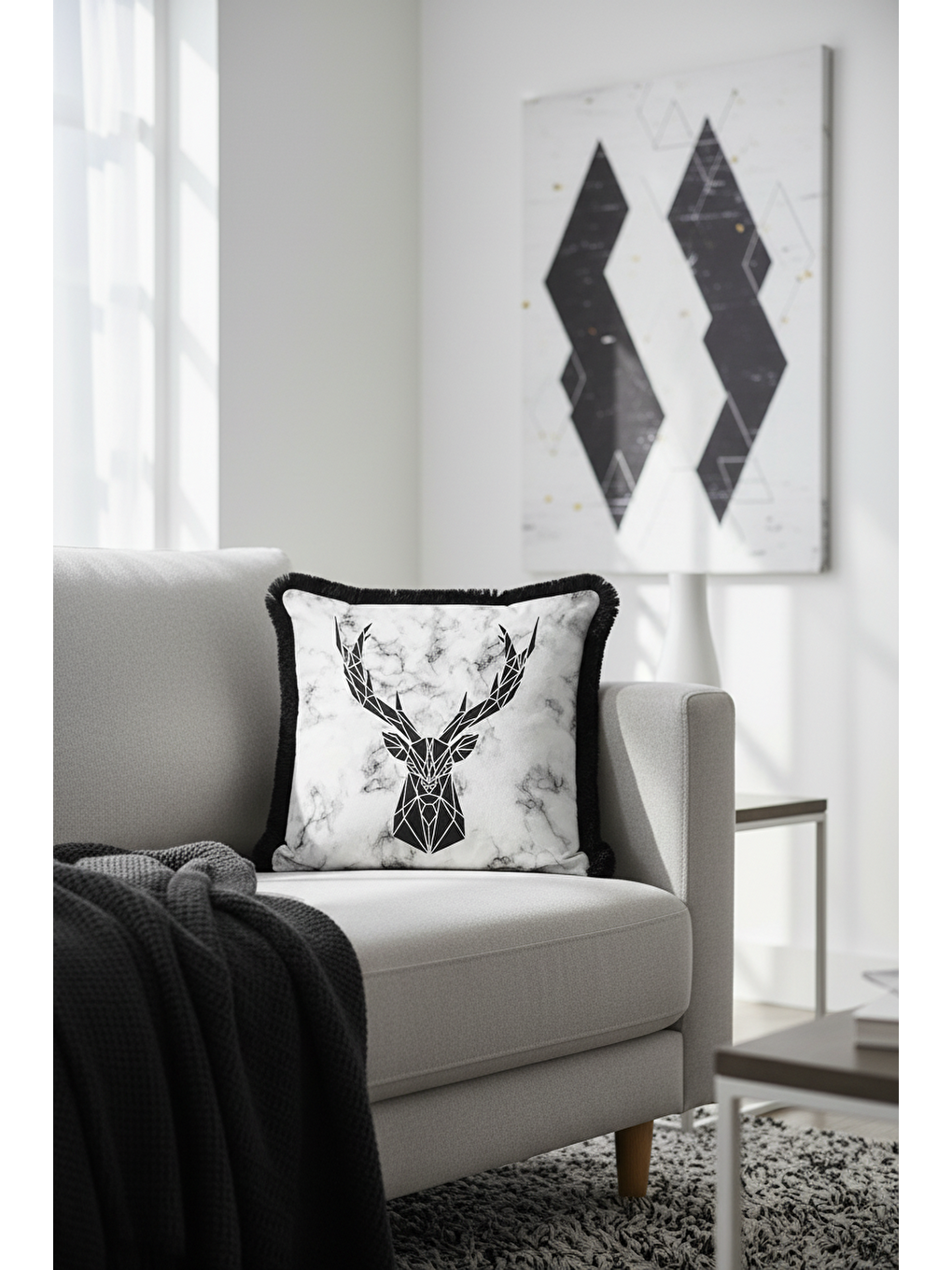 Karışık Geometrik Geyik Figürlü Saçaklı Yastık Kılıfı - Mermer Efektli Siyah Beyaz Püsküllü Kırlent Kılıfı-4
