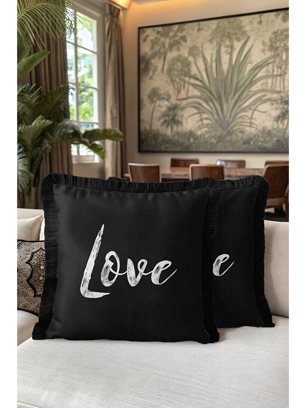 Karışık Love Yazılı Saçaklı Yastık Kılıfı - Modern Siyah Beyaz Romantik Püsküllü Kırlent Kılıfı-5