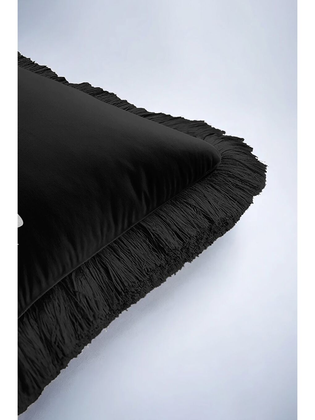 Karışık Love Yazılı Saçaklı Yastık Kılıfı - Modern Siyah Beyaz Romantik Püsküllü Kırlent Kılıfı-6