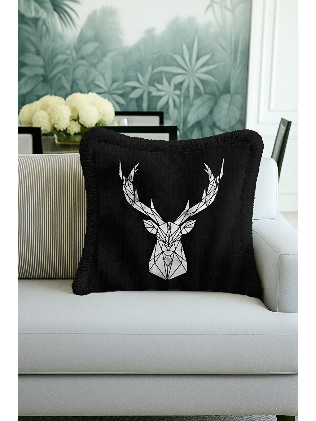 Karışık Geometrik Geyik Figürlü Saçaklı Yastık Kılıfı - Siyah Modern Gümüş Püsküllü Kırlent Kılıfı-2