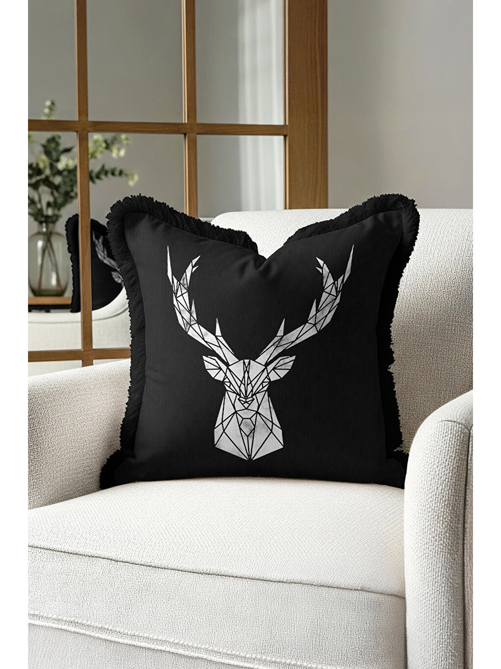 Karışık Geometrik Geyik Figürlü Saçaklı Yastık Kılıfı - Siyah Modern Gümüş Püsküllü Kırlent Kılıfı-4