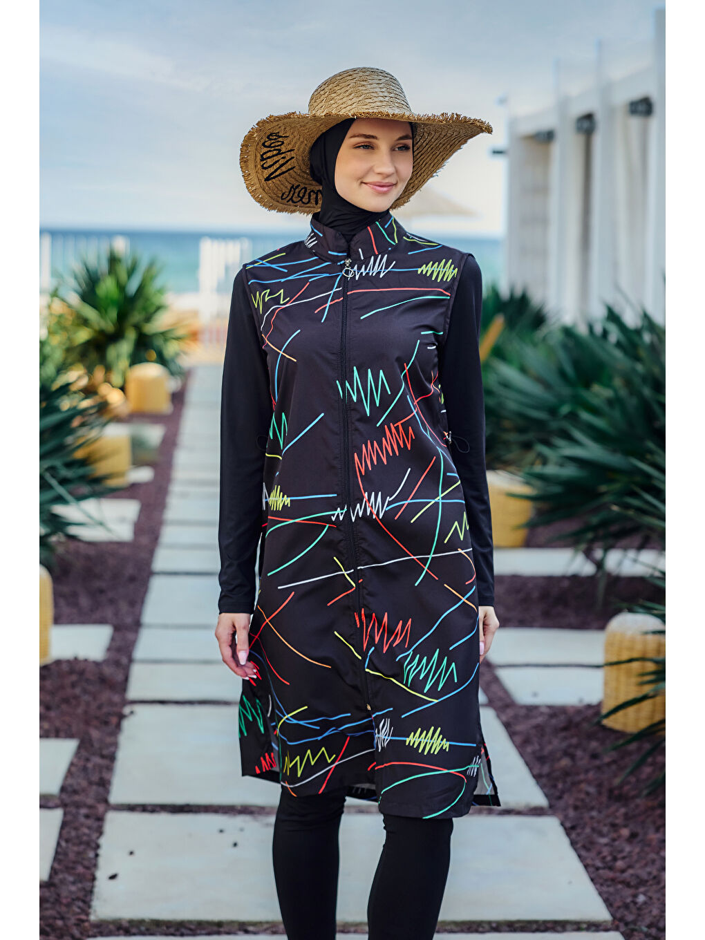 Siyah Renkli Çizgi Desenli Tam Kapalı Tesettür Mayo R005 Reyhan