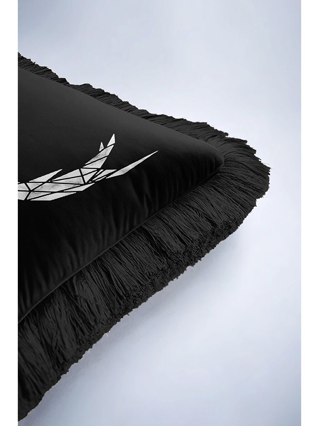 Karışık Geometrik Geyik Figürlü Saçaklı Yastık Kılıfı - Siyah Modern Gümüş Püsküllü Kırlent Kılıfı-6