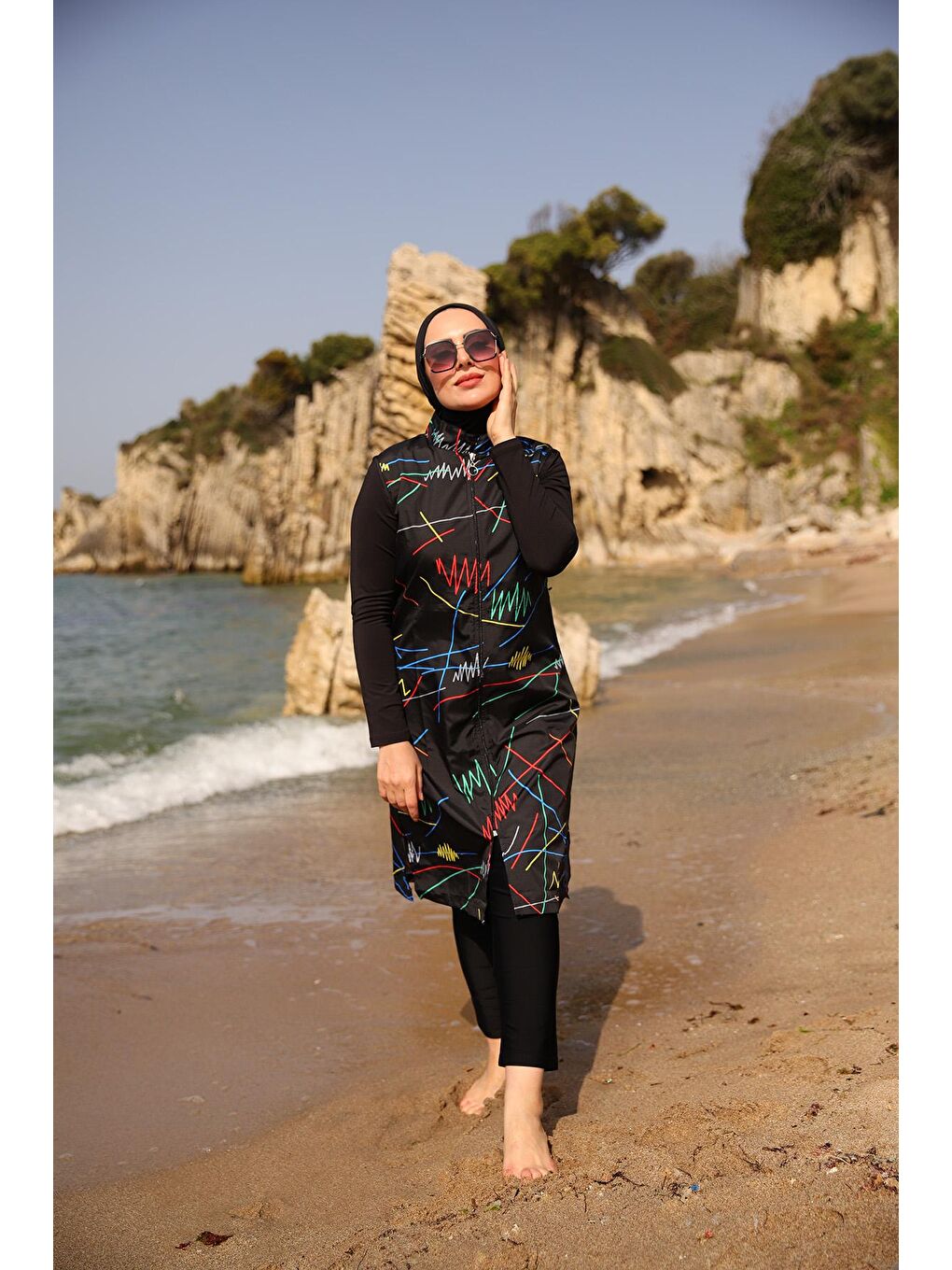 Siyah Renkli Çizgi Desenli Tam Kapalı Tesettür Mayo R005 Reyhan-2