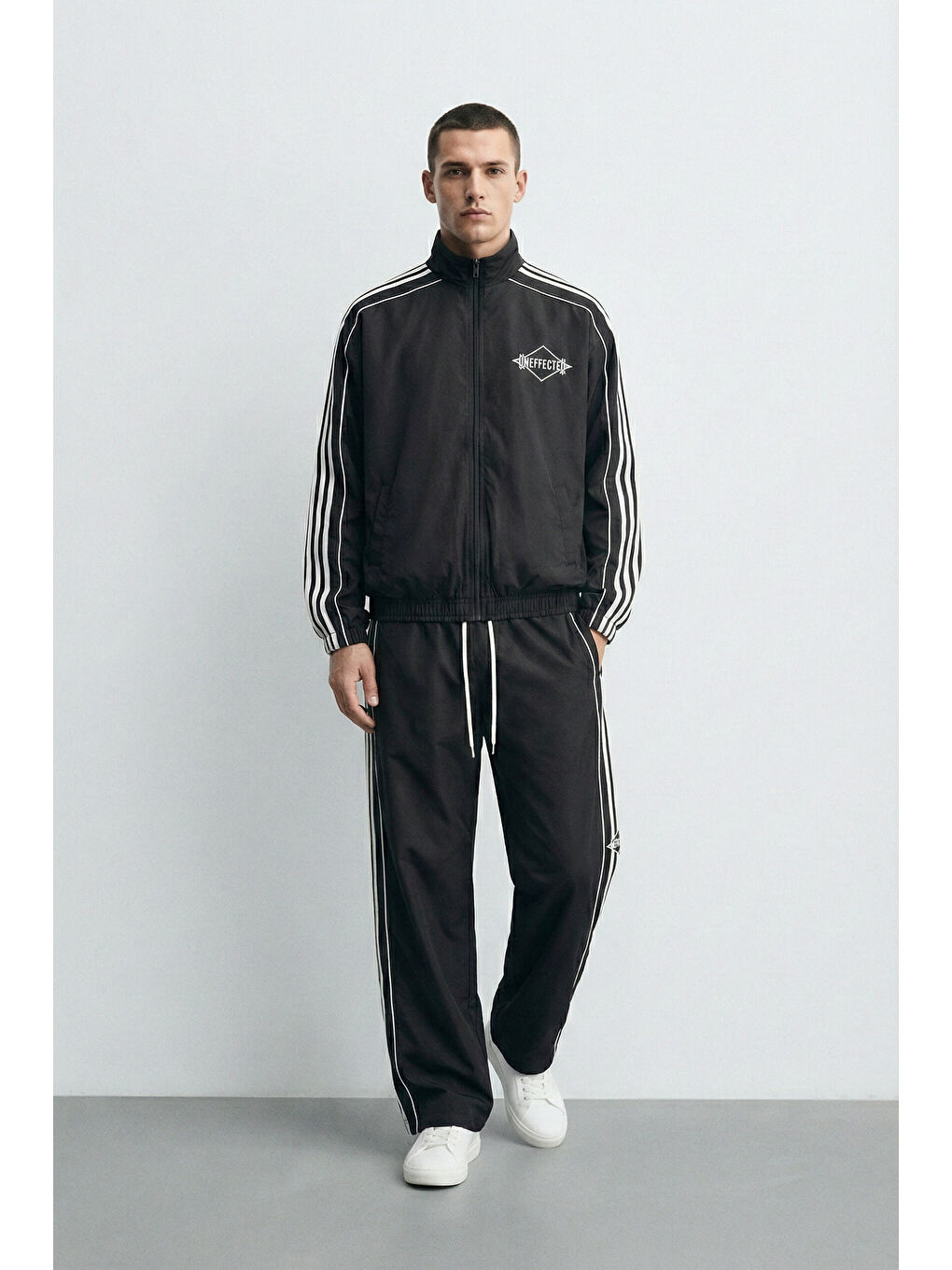 Erkek Relaxed Fit Şeritli Spor Eşofman Takımı Siyah-2