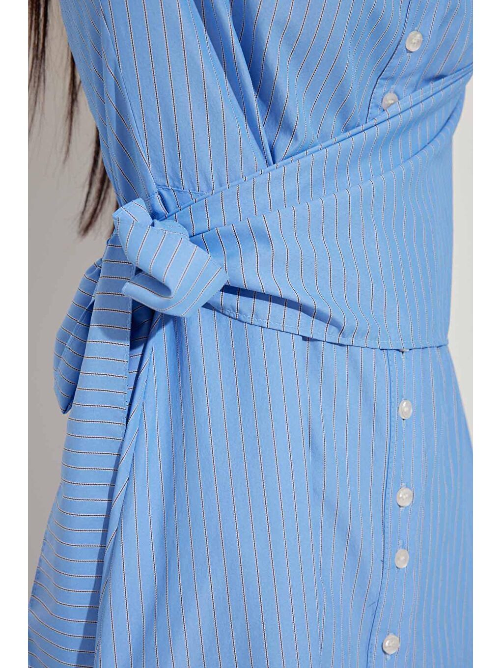 Verev Kapama Çizgili Poplin Elbise - Koyu Mavi-4