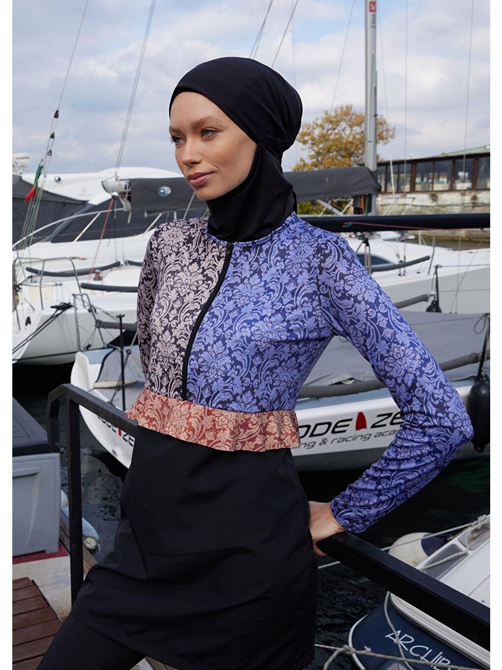 Karışık Üç Renk Desenli Paraşüt Mayo Takımı