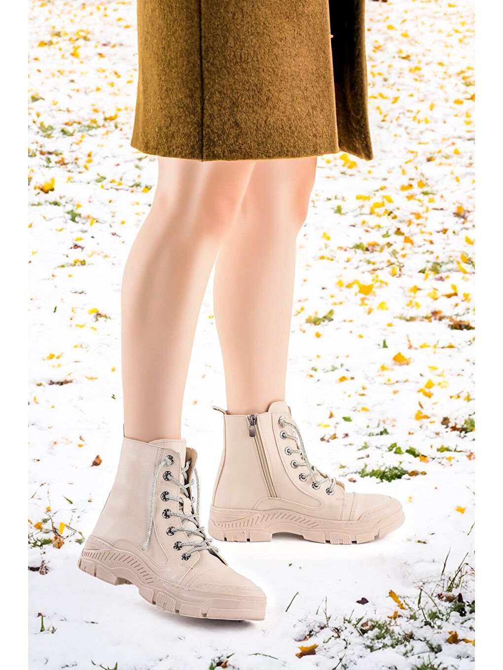Bej Cilt Termo Taban Kadın Günlük Bot Ayakkabı Fls 01-102 Taşlı