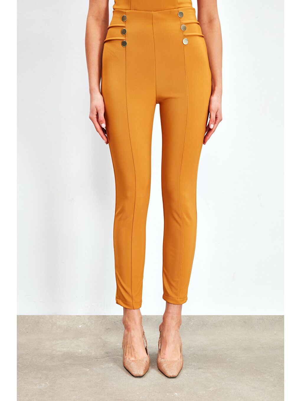 Sarı Düğme Detaylı Pantolon - Hardal-3