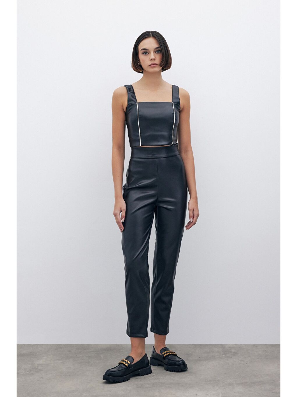 Yüksek Bel Deri Pantolon - Siyah-1