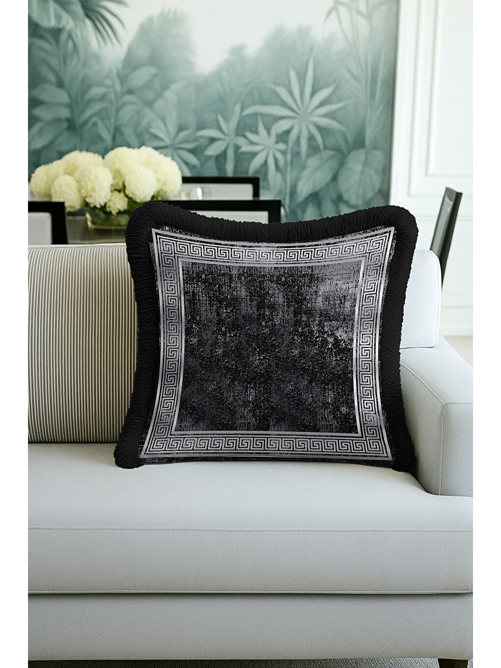 Karışık Yunan Motifli Saçaklı Yastık Kılıfı - Lüks Siyah Gri Modern Püsküllü Kırlent Kılıfı