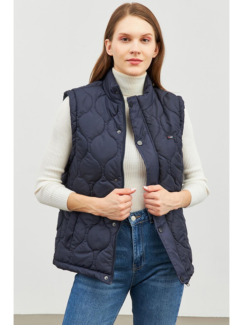 Lacivert Kadın Soğan Desen Kapitone  Yelek BKY-3000-1