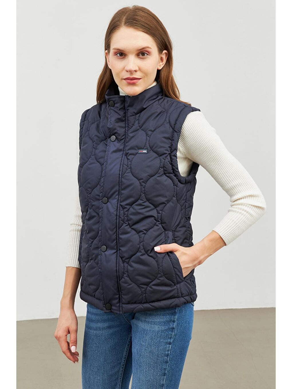 Lacivert Kadın Soğan Desen Kapitone  Yelek BKY-3000-2