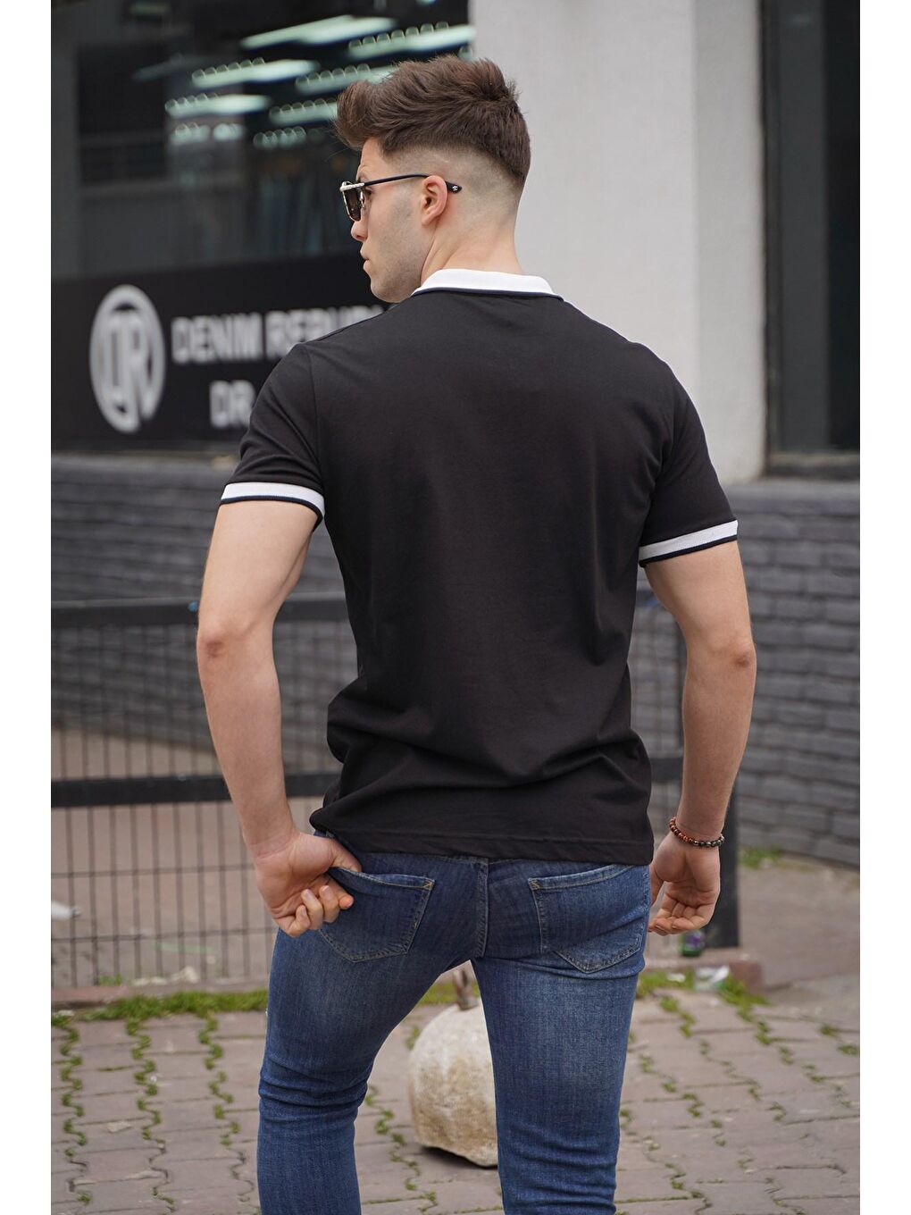 Siyah Düz Polo Yaka Erkek Tişört-1