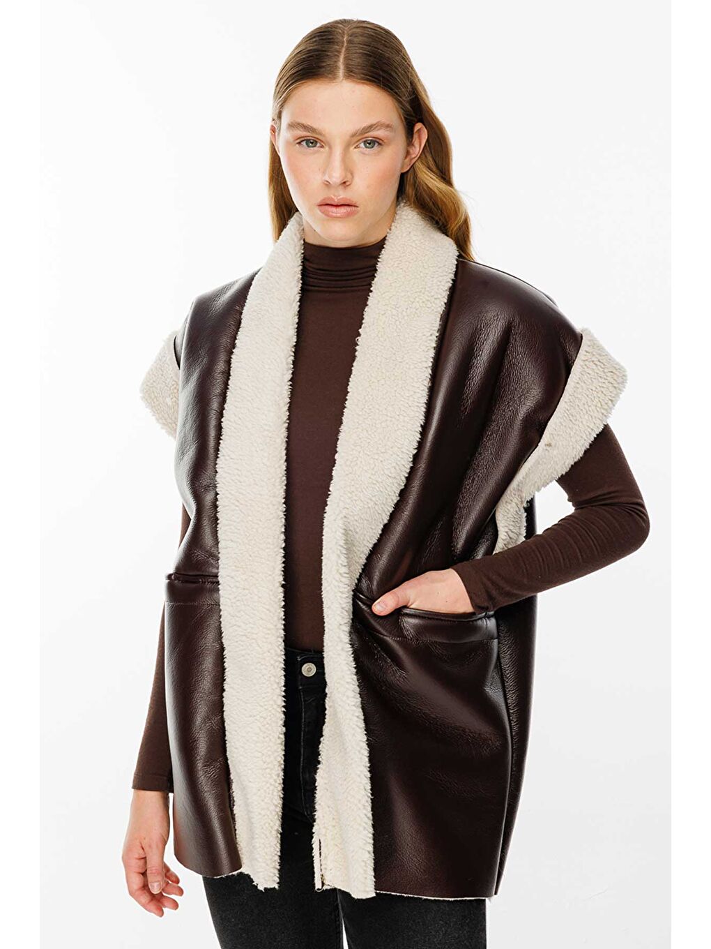 Kahverengi Şal Yaka Kürklü Deri Yelek - Kahve-2