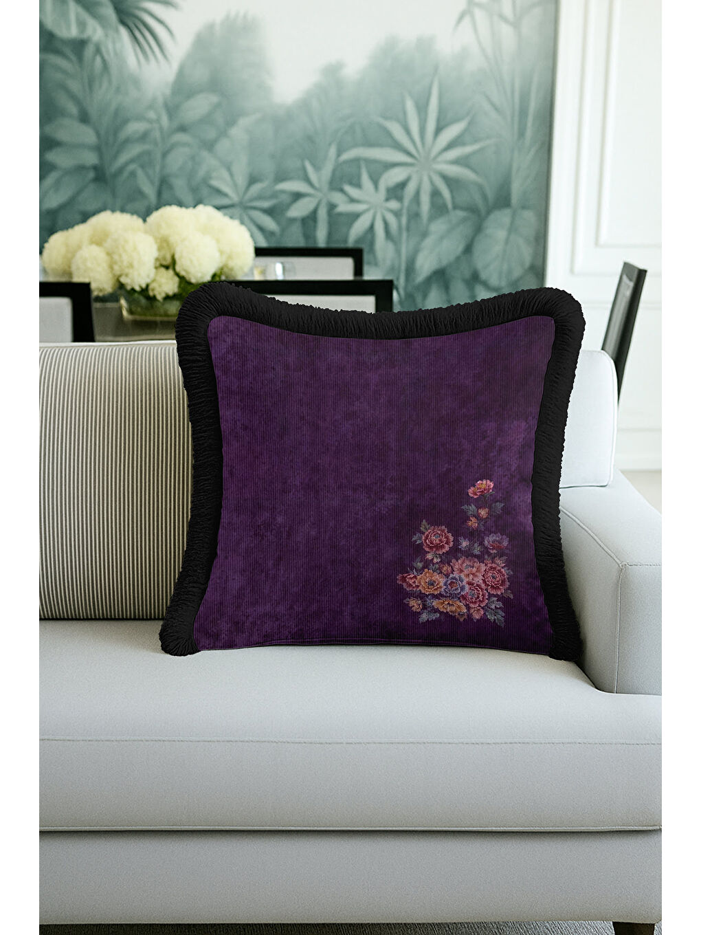 Karışık Göz Alıcı Mor Çiçekli Saçaklı Yastık Kılıfı - Asil Çiçek Bohem Siyah Püsküllü Kırlent Kılıfı-1