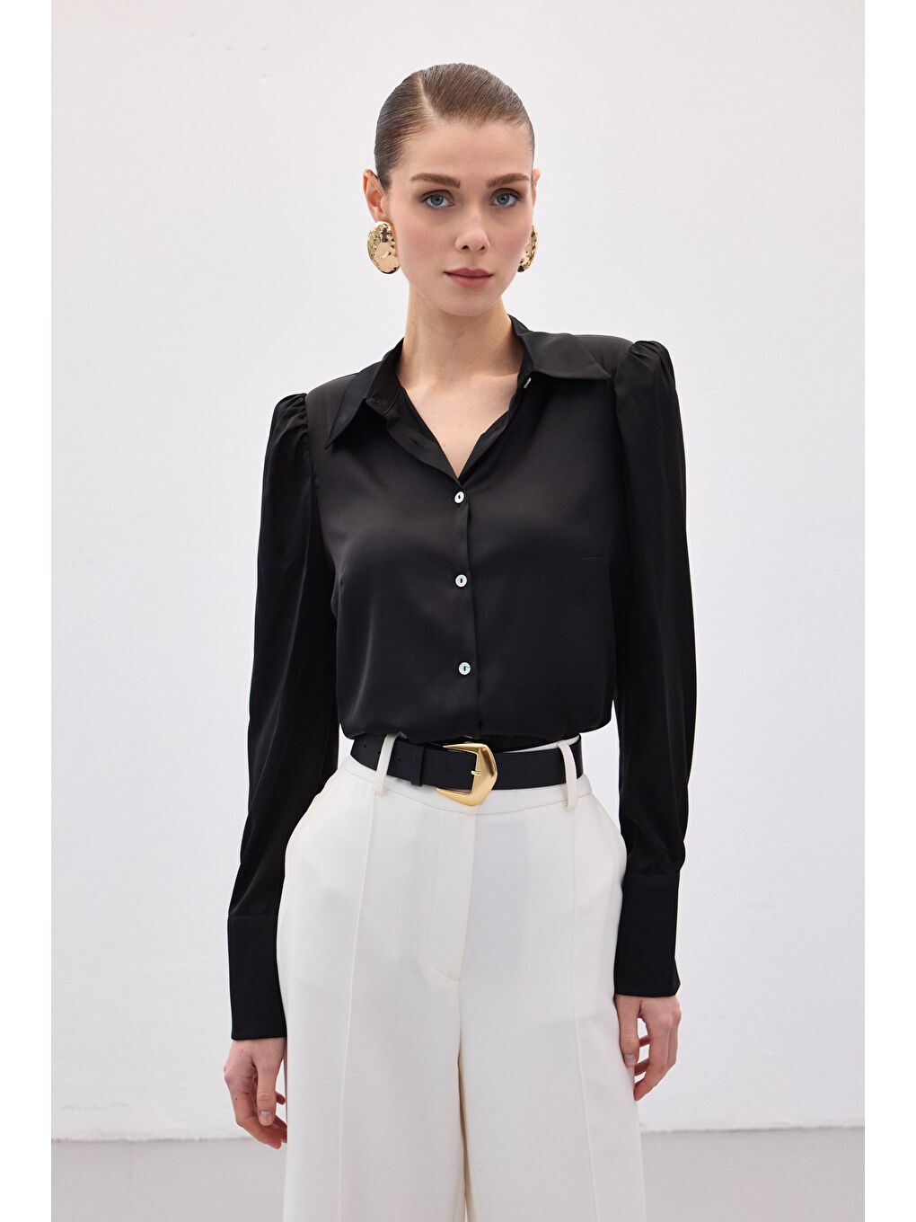 Vatkalı Saten Gömlek - Siyah-5