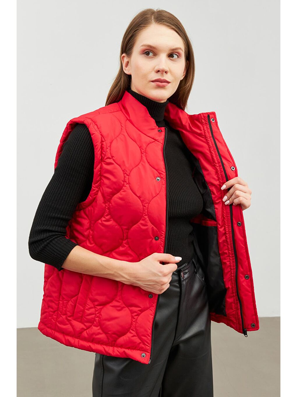 Kırmızı Kadın Soğan Desen Kapitone  Yelek BKY-3000-3