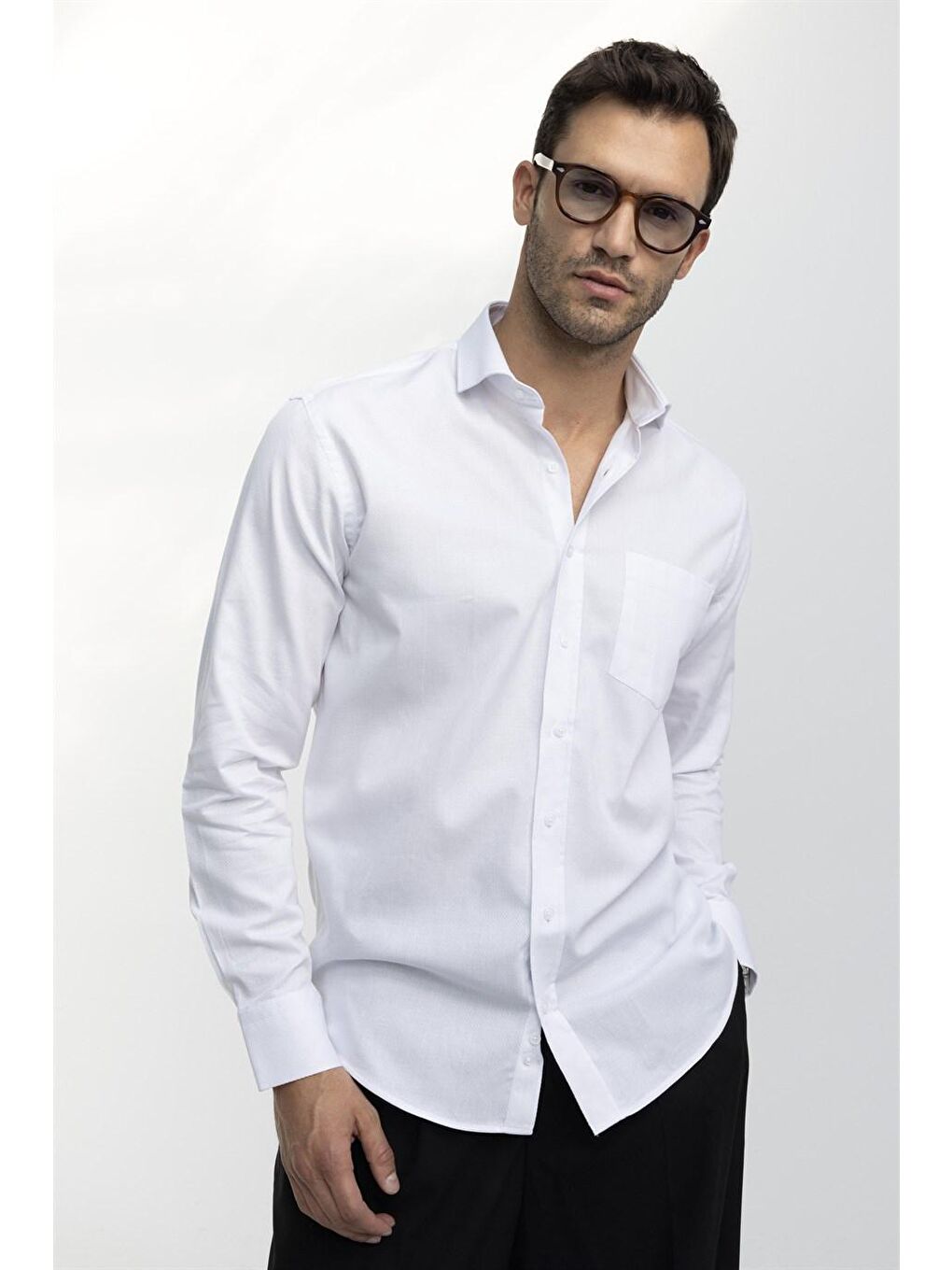Beyaz Klasik Fit %100 Pamuk Armürlü Premium Erkek Gömlek-1