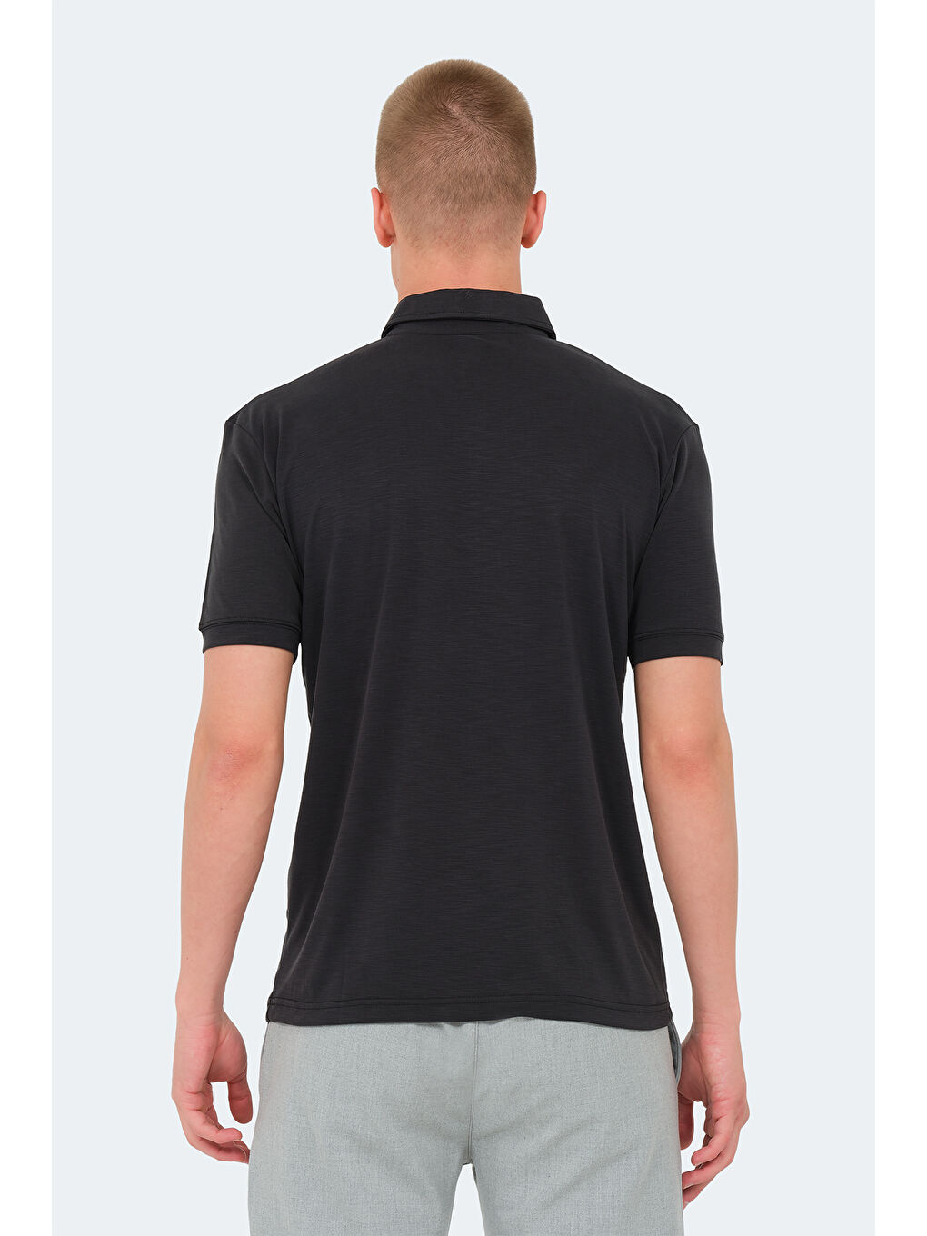 Siyah Polo Yaka Kısa Kollu Erkek Tişört-1