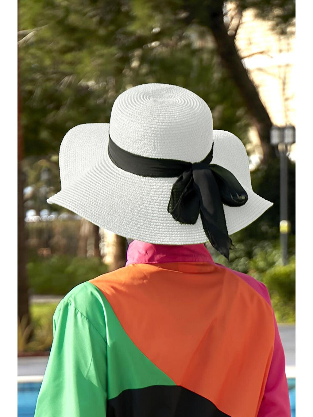 Kurdele Detaylı Hasır Şapka Beyaz RŞ-48