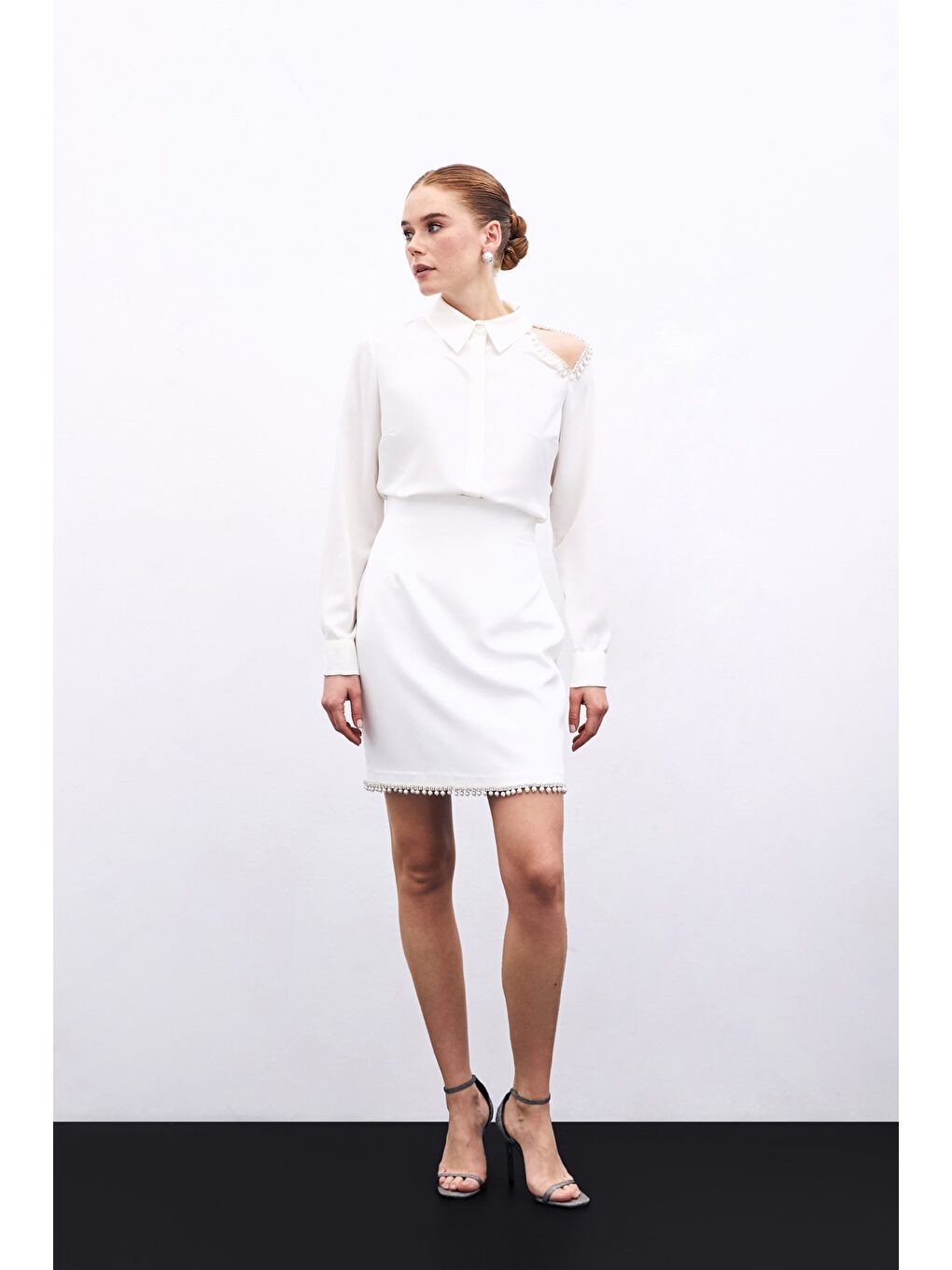 Tek Omuz Detaylı Gömlek - Ekru-1