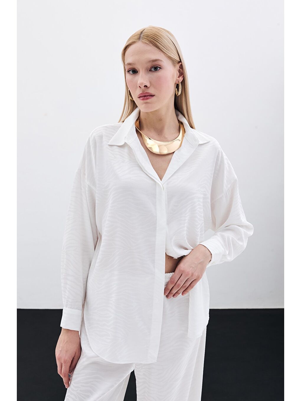 Zebra Desenli Salaş Gömlek - Ekru