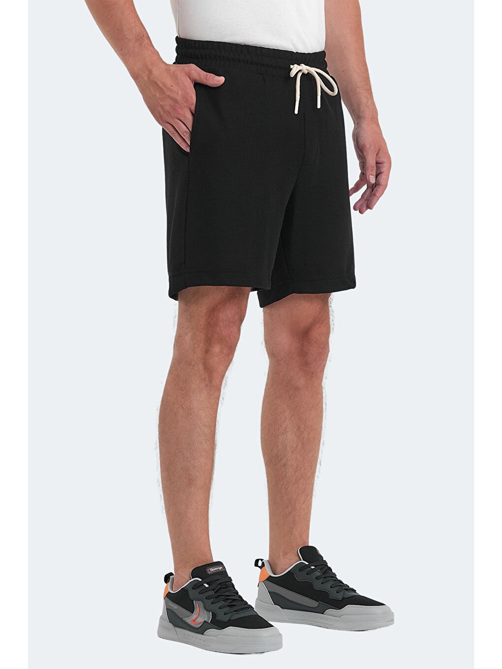 VALERI I Erkek Cepli Siyah Şort-2