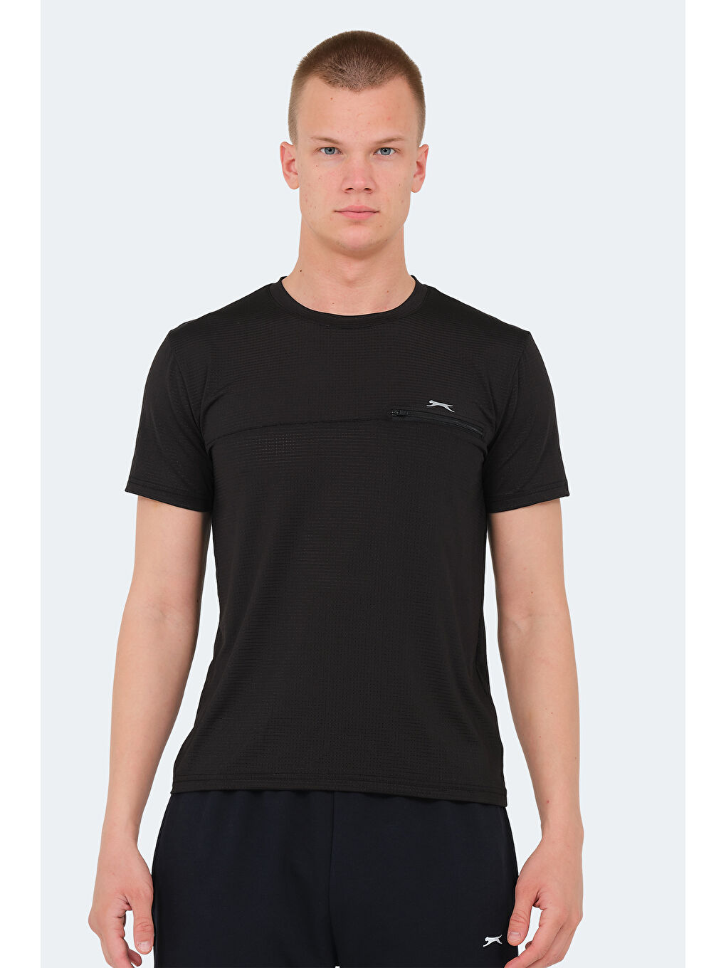 Siyah Bisiklet Yaka Kısa Kollu Erkek Tişört