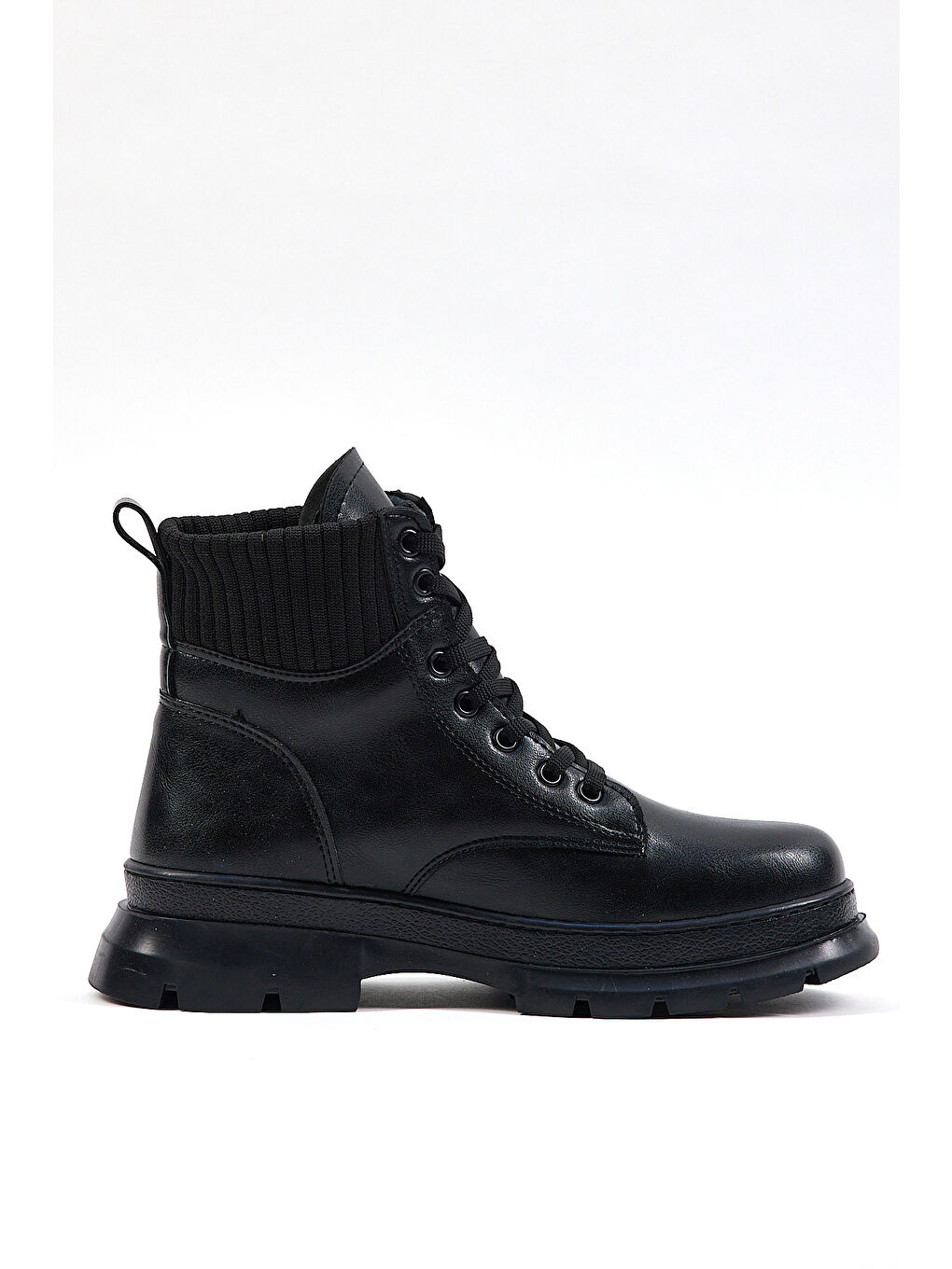 Kadın Siyah Cilt Kalın Termo Taban Bileği Lastikli Bağcıklı Bot-2