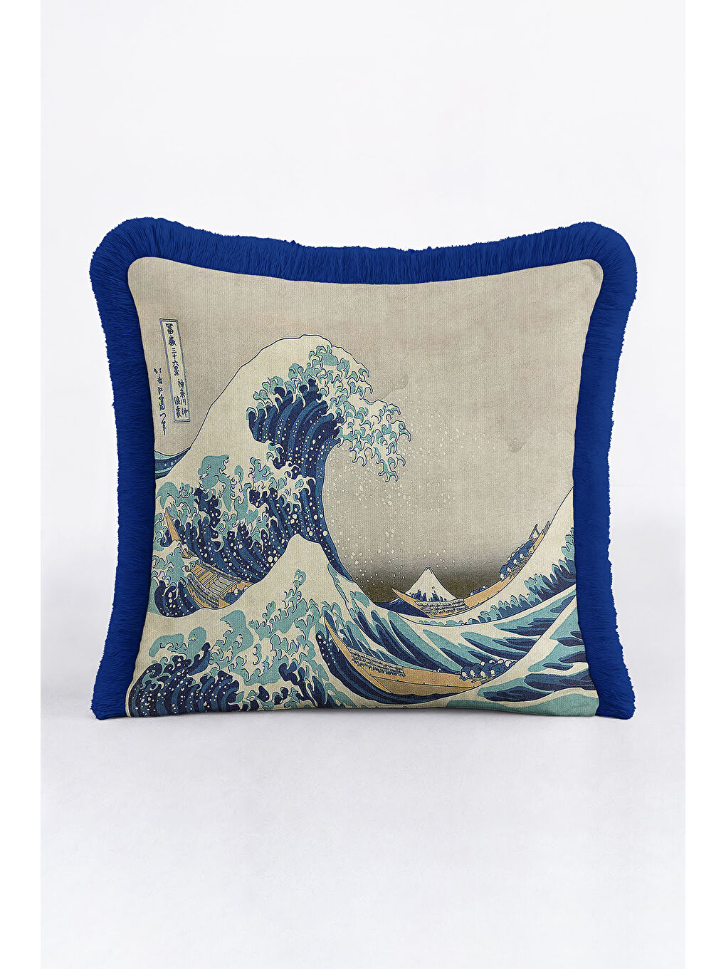 Karışık Japon Sanatı İlhamlı Saçaklı Yastık Kılıfı - Büyük Dalgalı Modern Mavi Püsküllü Kırlent Kılıfı-1