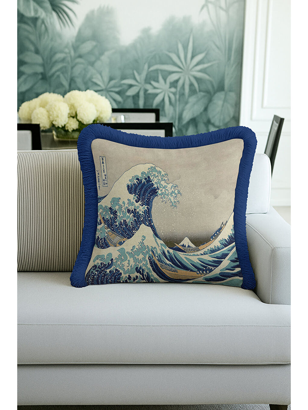 Karışık Japon Sanatı İlhamlı Saçaklı Yastık Kılıfı - Büyük Dalgalı Modern Mavi Püsküllü Kırlent Kılıfı-4