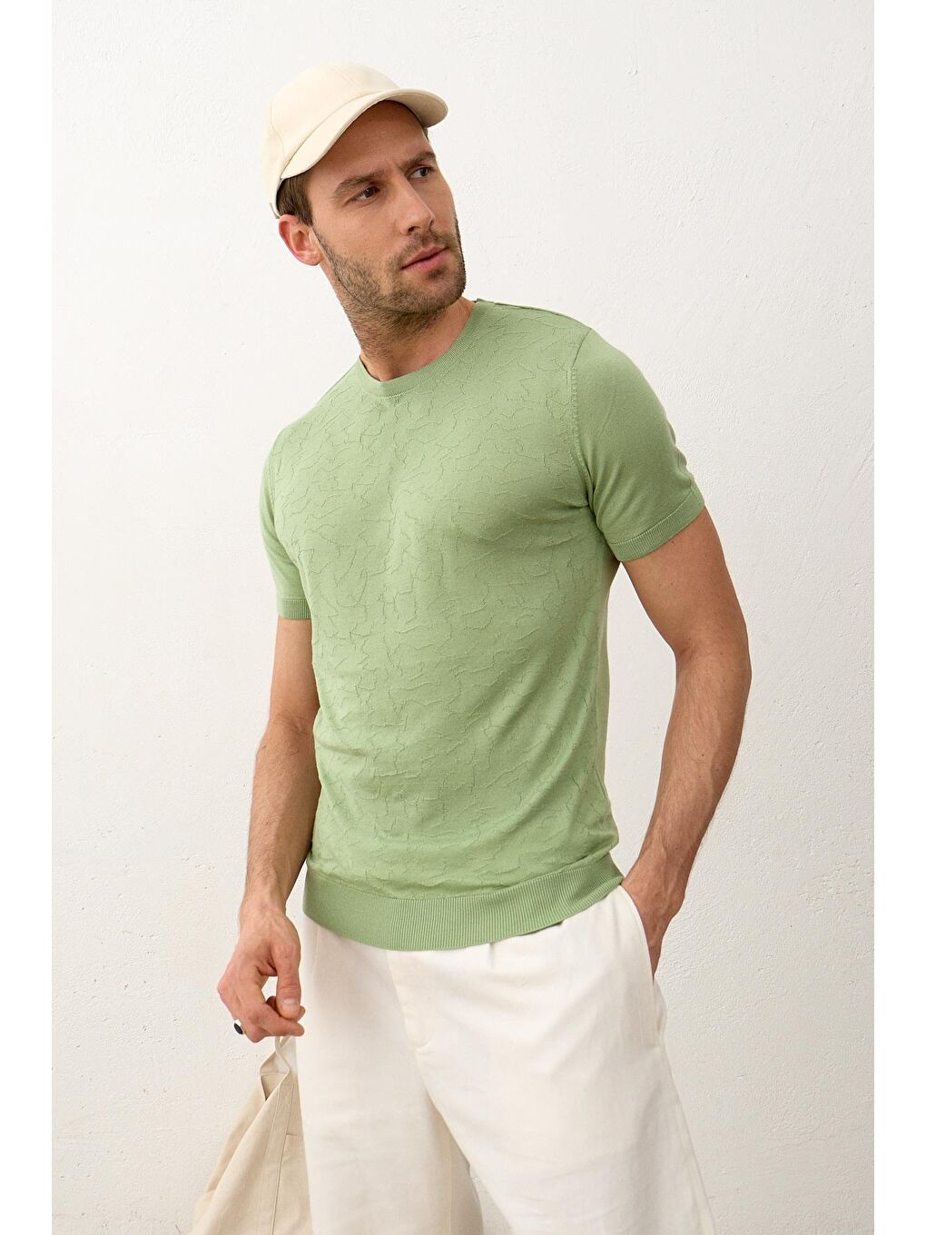 Modelli Bisiklet Yaka Slim-Fit Yazlık Triko Tişört Yeşil