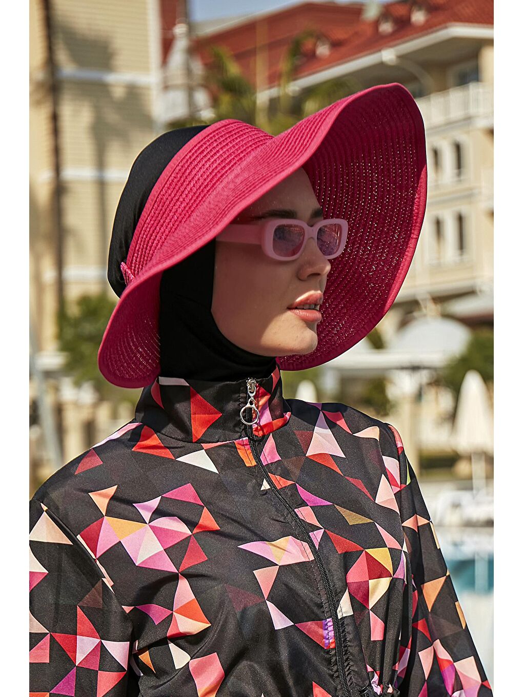 Fiyonklu Katlanabilir Vizör Hasır Şapka Güneş Koruyucu Siperlik RŞ-78 Fuşya