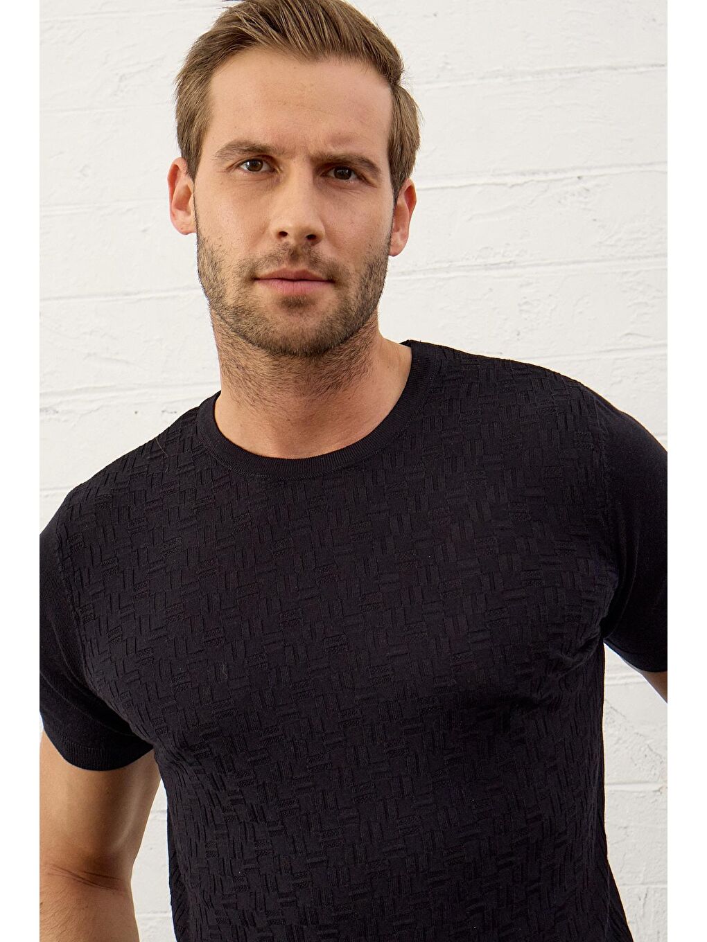 Danger Modelli Bisiklet Yaka Slim-Fit Yazlık Triko Tişört Koyu Lacivert - 1