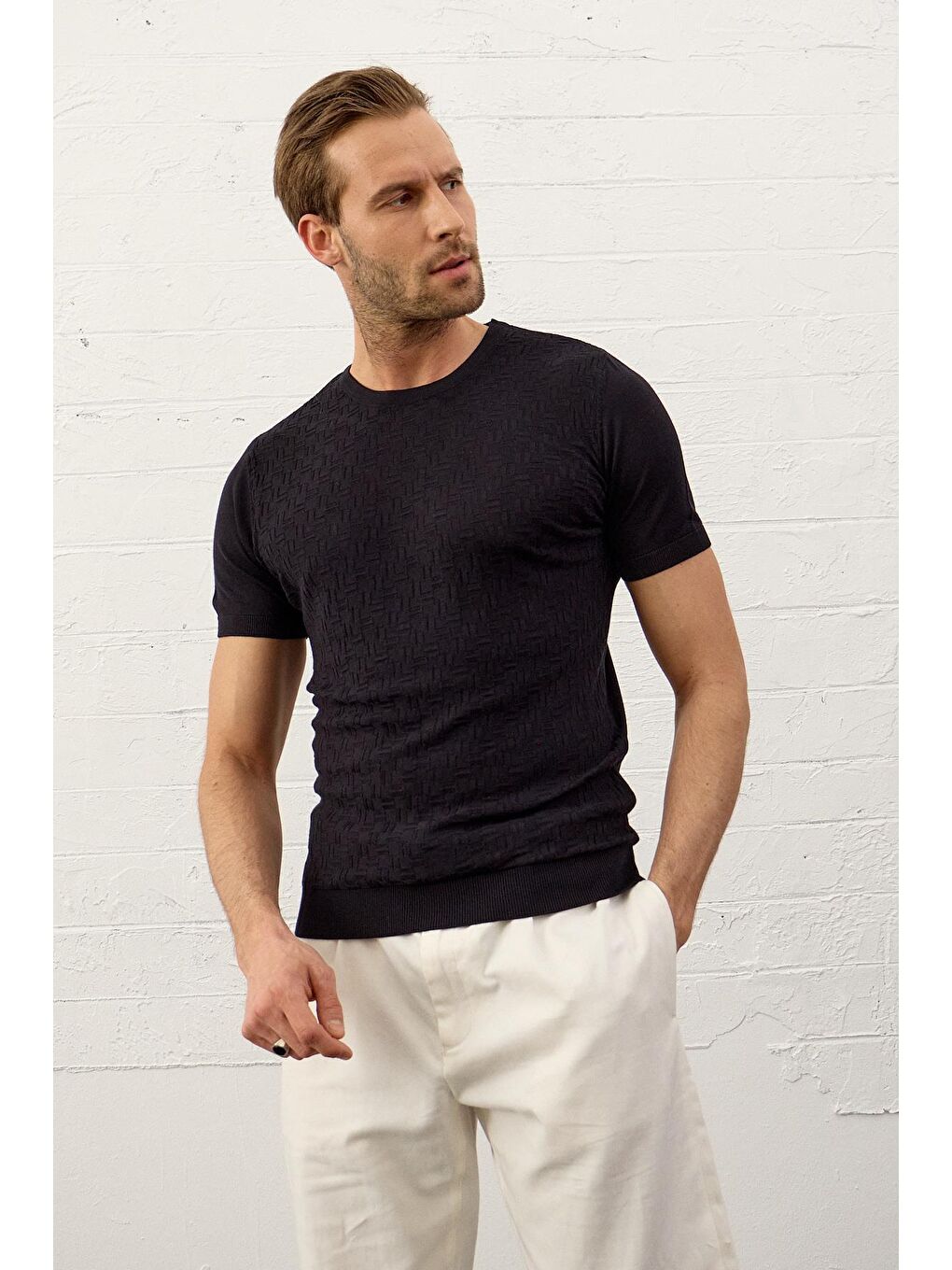 Danger Modelli Bisiklet Yaka Slim-Fit Yazlık Triko Tişört Koyu Lacivert - 3