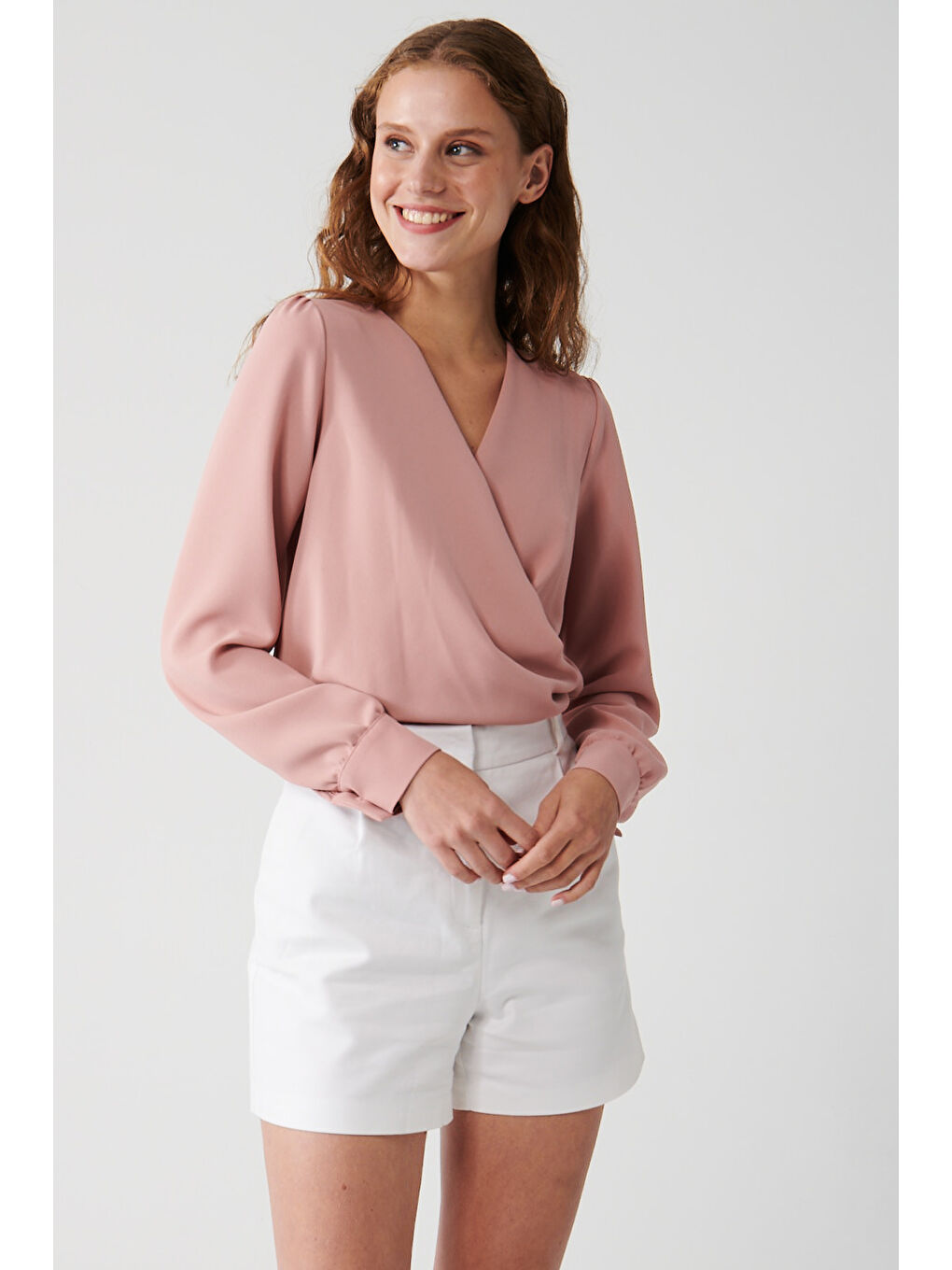 Pembe Kruvaze Kesim Düz Renk Krep Bluz-1