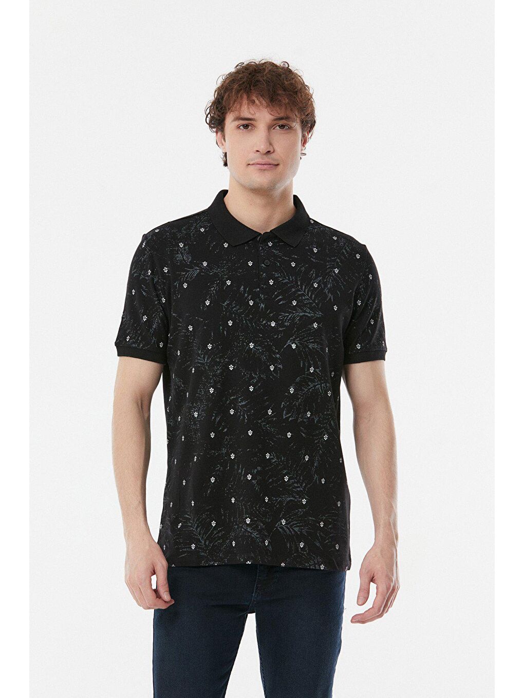 Siyah Baskılı Polo Yaka Tişört-1