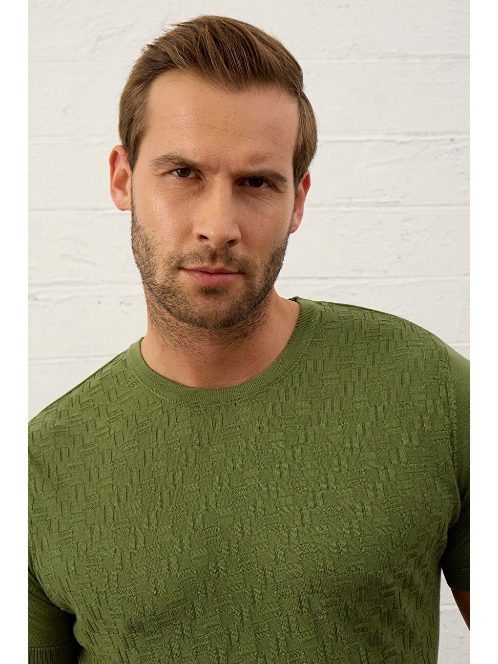 Modelli Bisiklet Yaka Slim-Fit Yazlık Triko Tişört Yeşil-1