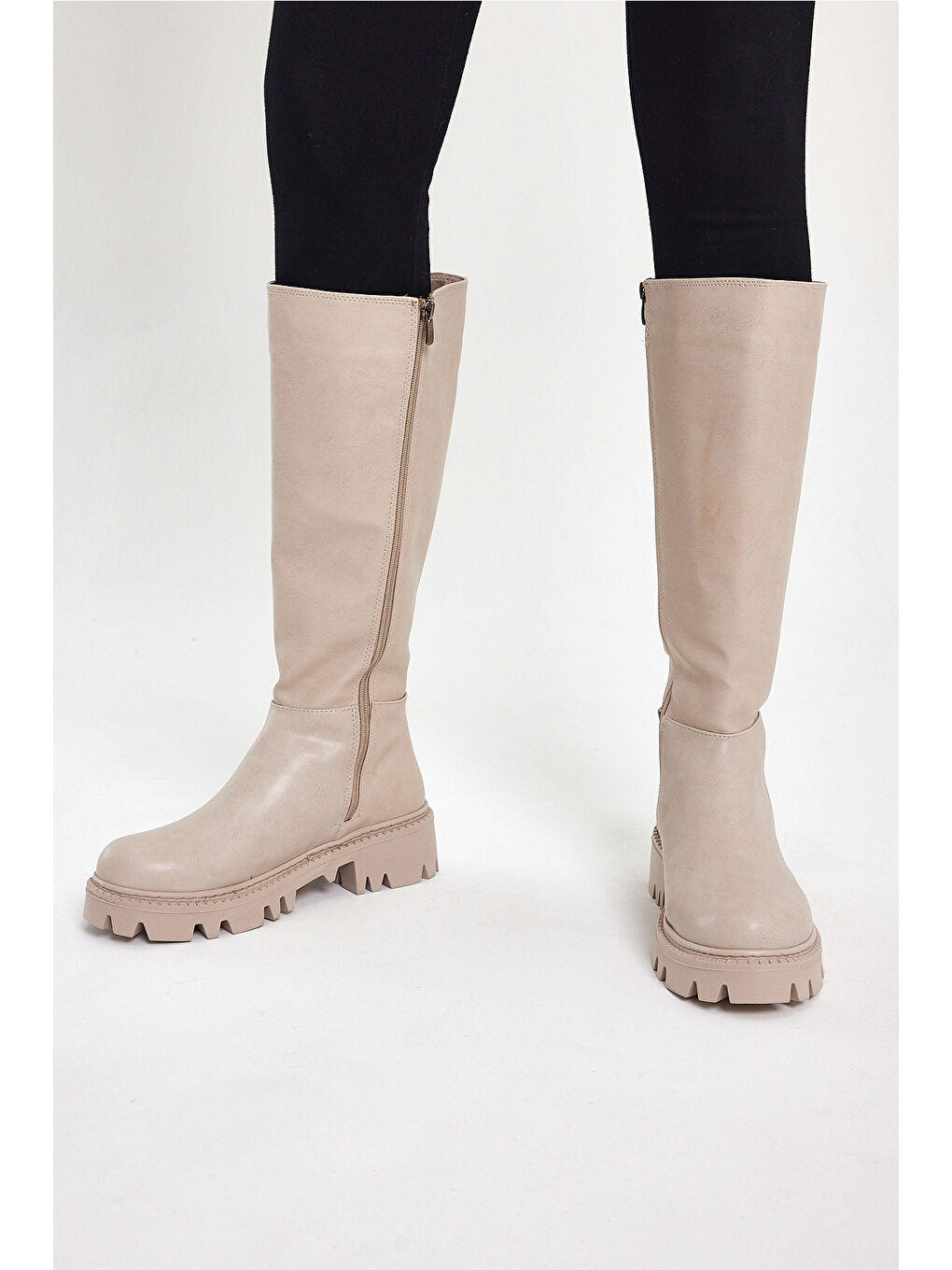 Bej Kadın Nude Cilt Rahat Kalıp Yüksek Taban Fermuarlı Çizme-1