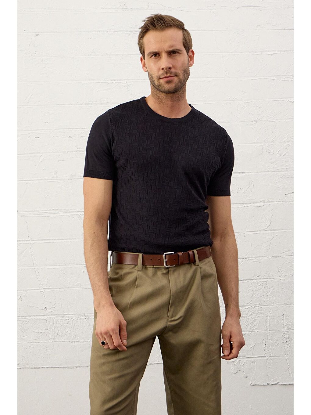 Danger Erkek Desenli Bisiklet Yaka Slim-Fit İnce Triko Tişört Siyah - 3