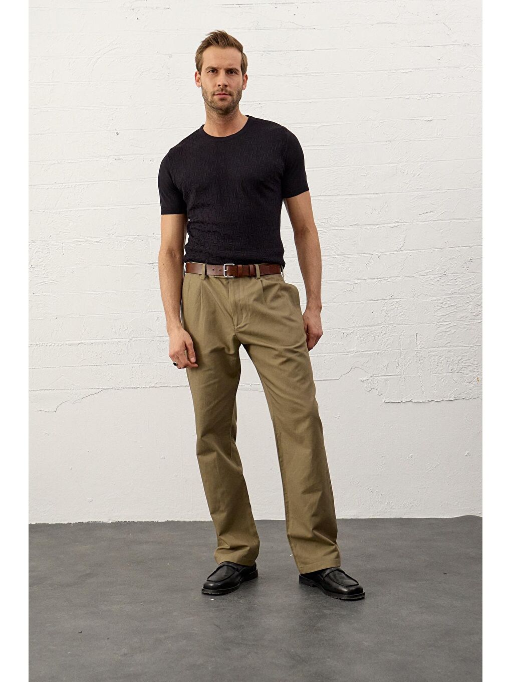 Danger Erkek Desenli Bisiklet Yaka Slim-Fit İnce Triko Tişört Siyah - 5