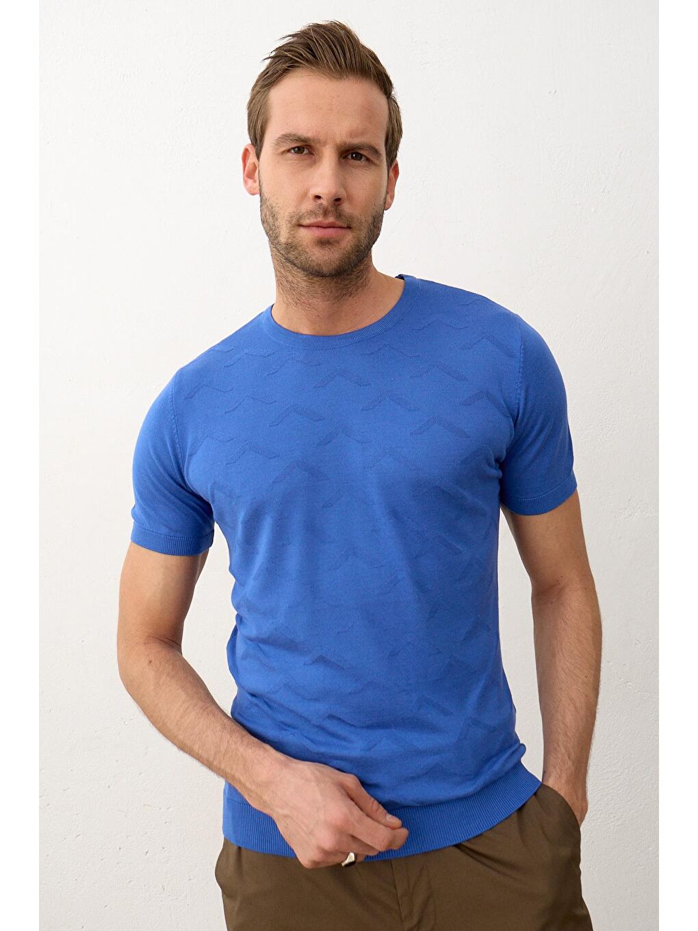 Mavi Erkek Bisiklet Yaka Slim-Fit Yazlık Triko Tişört  Saks