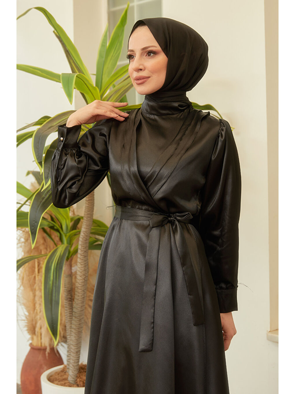 Hakim Yaka Kadın Siyah Elbise - 11482-3