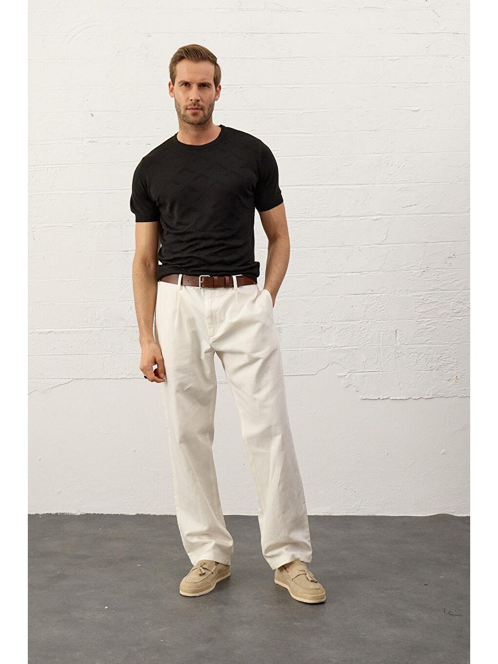 LC WAIKIKI Erkek Bisiklet Yaka Slim-Fit Yazlık Triko TişörtSiyah - 6